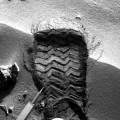 Curiosity Prepares to Study Martian Soil