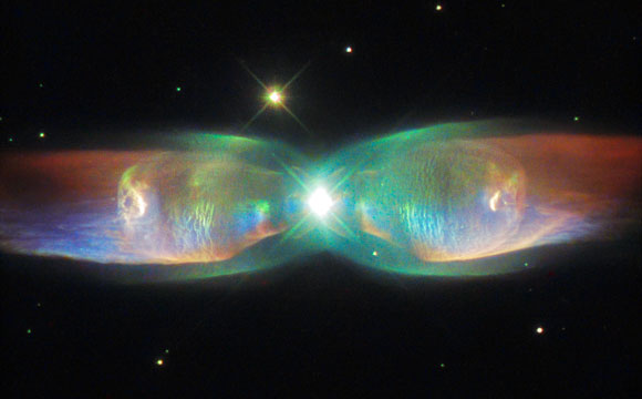 Hubble Explores the Wings of the Twin Jet Nebula