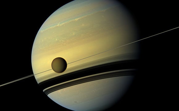 Astronomers Examine Dicyanoacetylene Ice in Titan’s Stratosphere