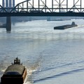 mississippi-river-shipping