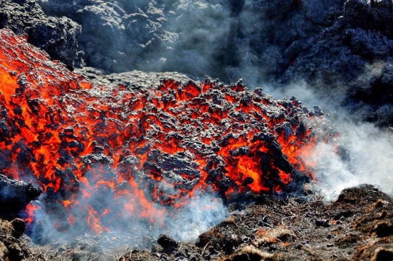 2024 Sundhnúkur Eruption Lava