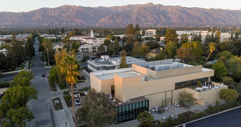 AWS Center for Quantum Computing at Caltech