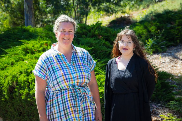 Alice Clement and Hannah Thiele