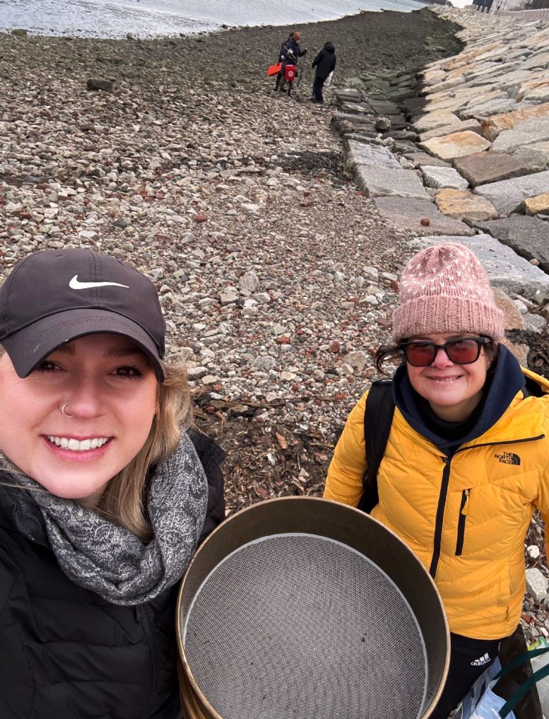 Aly Putnam and Carolina Bastidas Conducting a Winter Sample