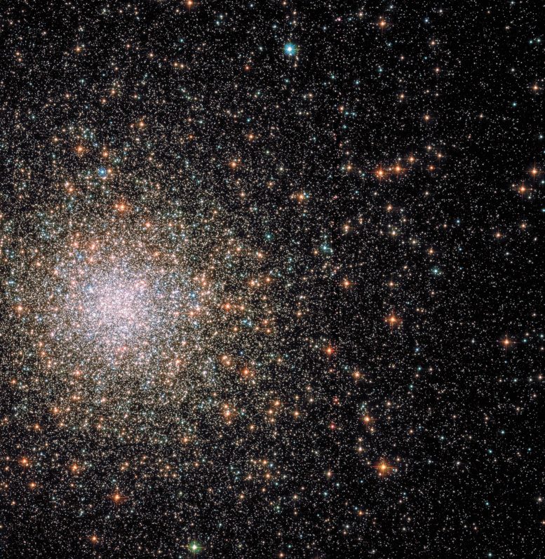 Amazing Hubble View of Messier 62