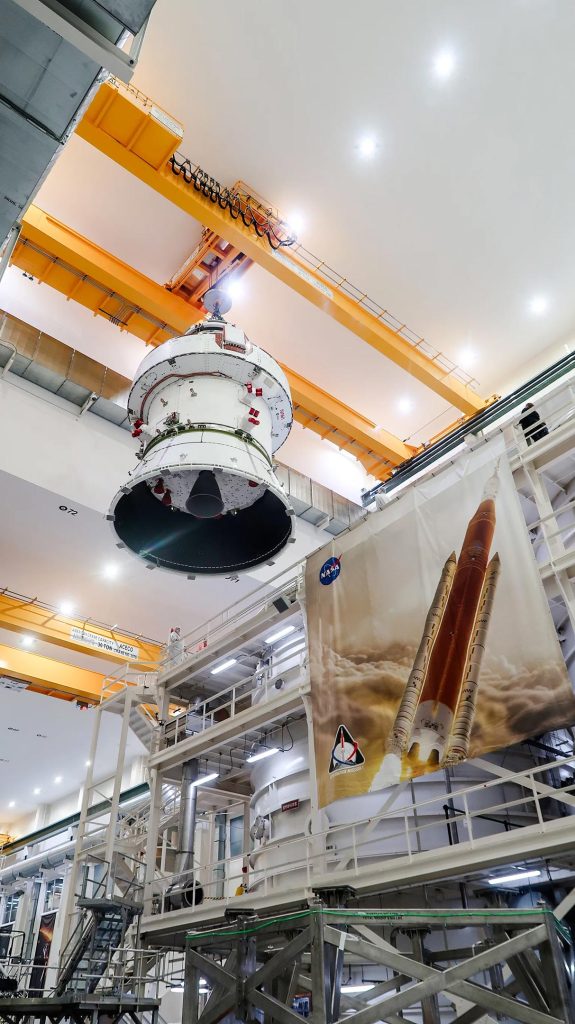 Artemis II Orion Spacecraft Lift Into Vacuum Chamber