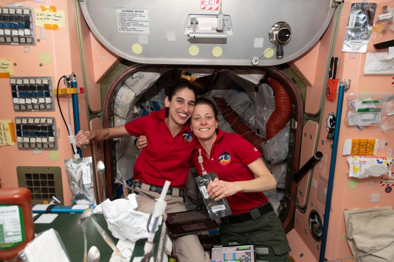 Astronauts Jasmin Moghbeli and Loral O’Hara Pose Together for Portrait