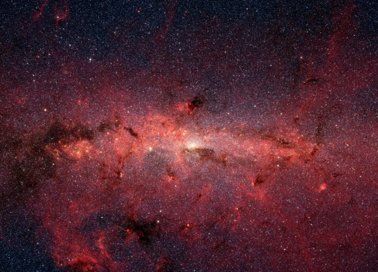 Astronomers View Star Formation in Galactic Centers