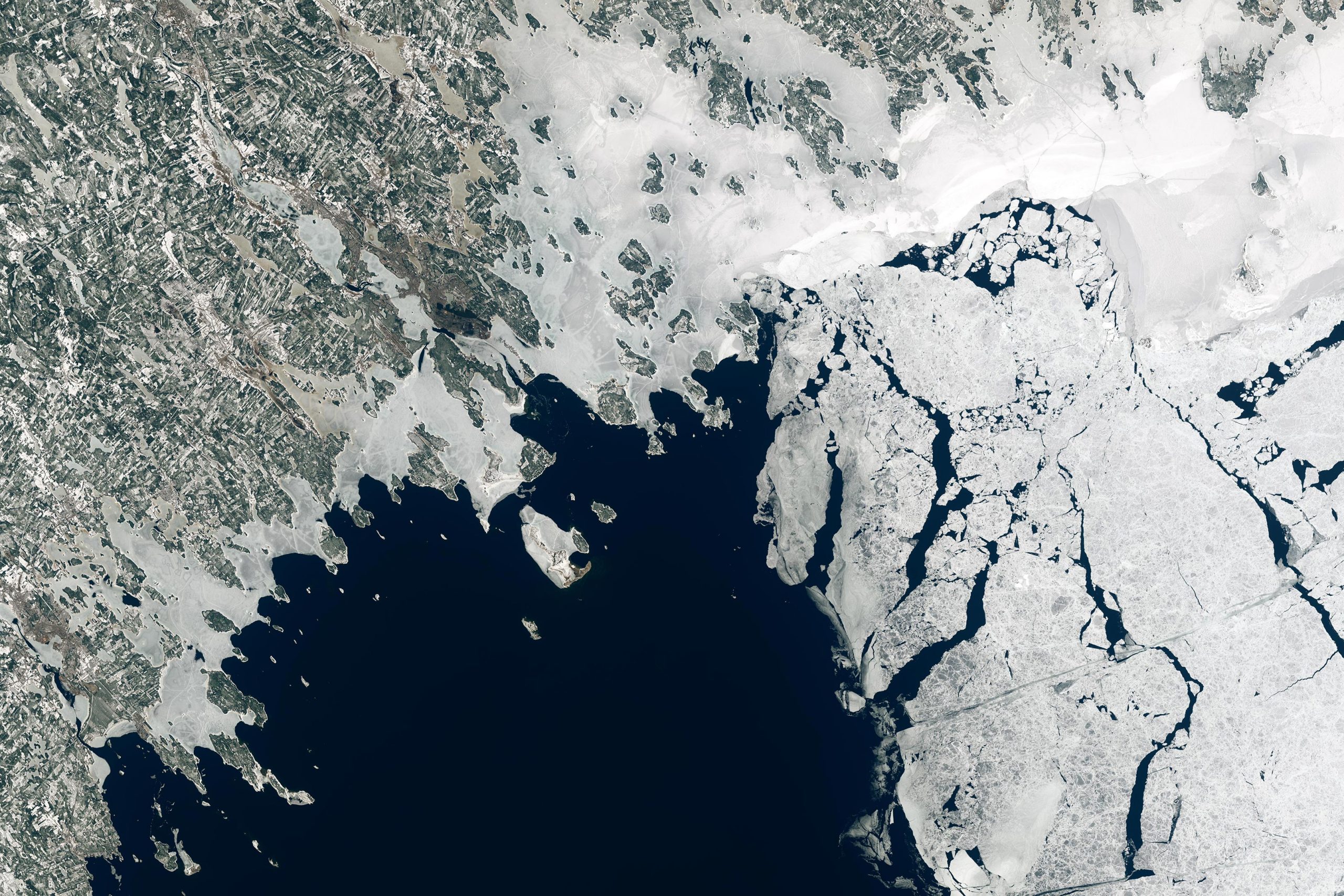 балтийское море из космоса