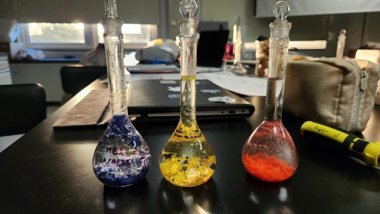 Brightly Colored Fabric Releases More Bioaccessible Lead