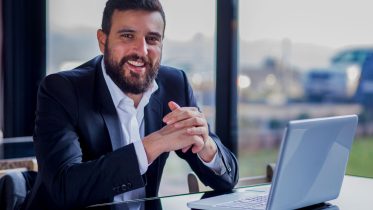 Scientists Reveal How To Make a Good First Impression Online