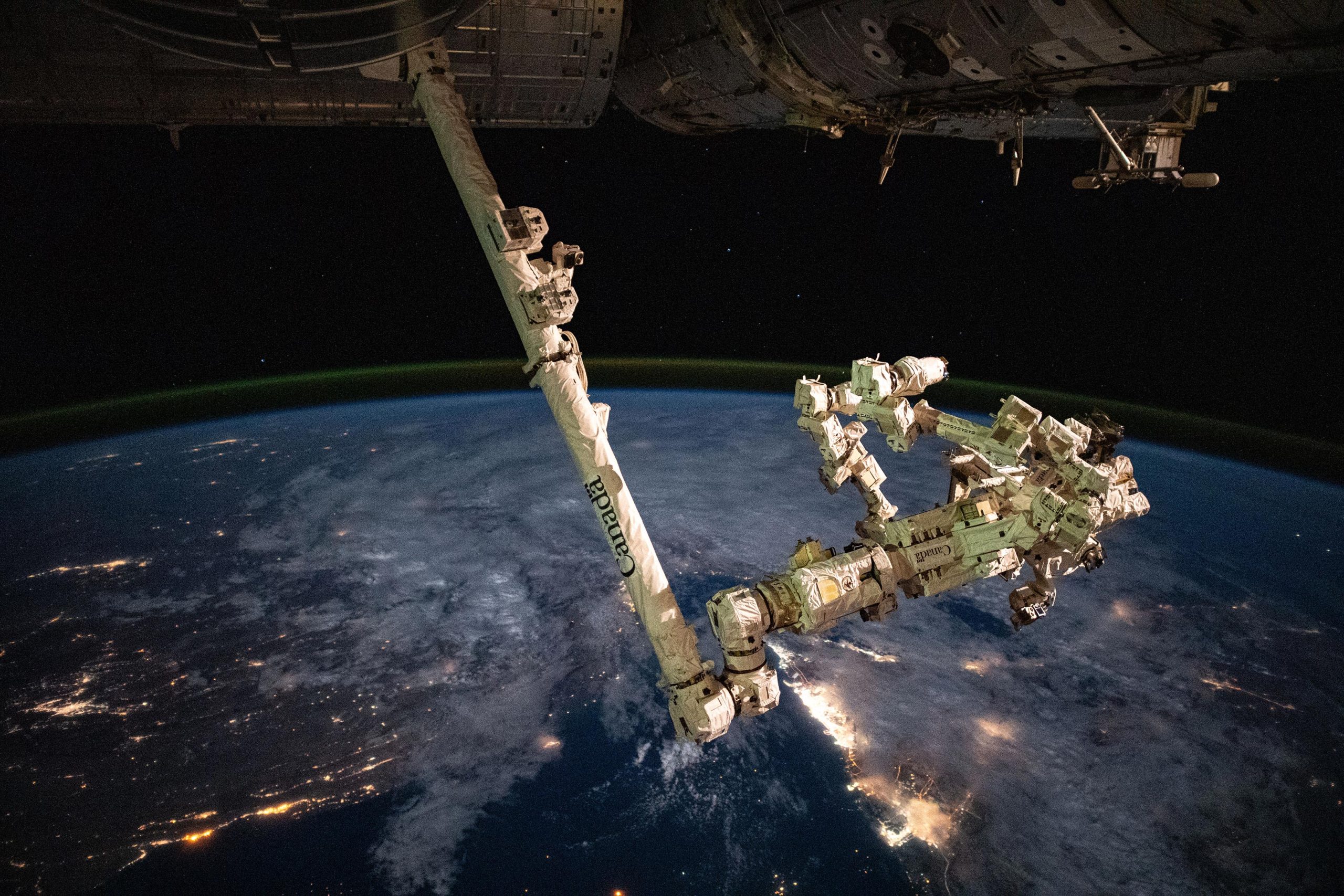 Lancement de la Semaine des combinaisons spatiales, de la science et des opérations cargo sur la Station spatiale internationale
