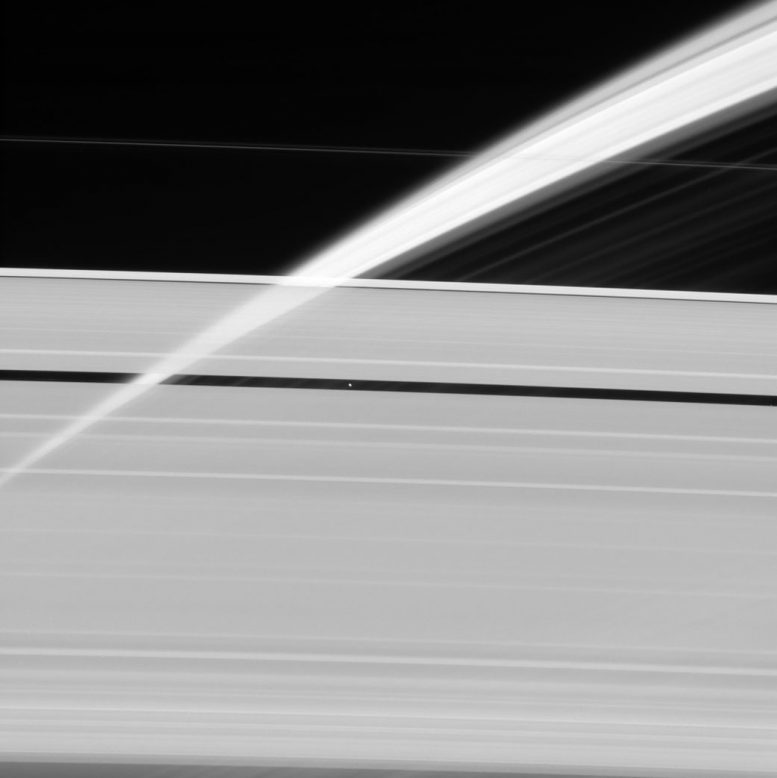 Cassini Spacecraft Image of Saturn's Icy Rings