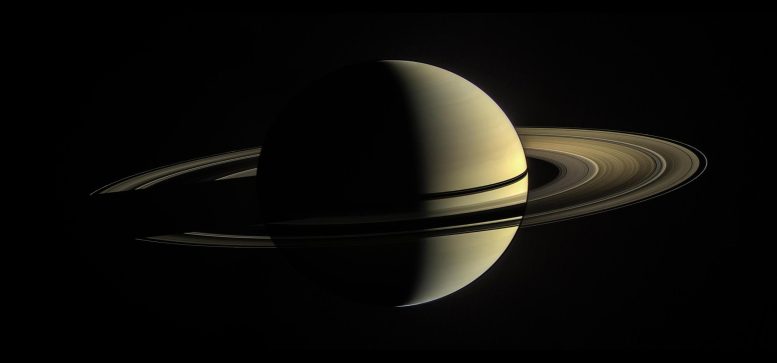 Vue de Cassini depuis l'orbite autour de Saturne 2010