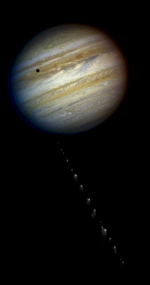 Comet Shoemaker Levy 9 Linked to Water in Jupiter Atmosphere