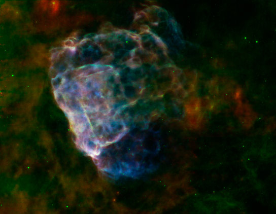 Composite Images Shows Results of a Mighty Supernova Explosion