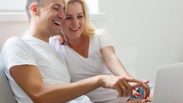 Is AI Funnier Than Humans? Research Suggests Yes