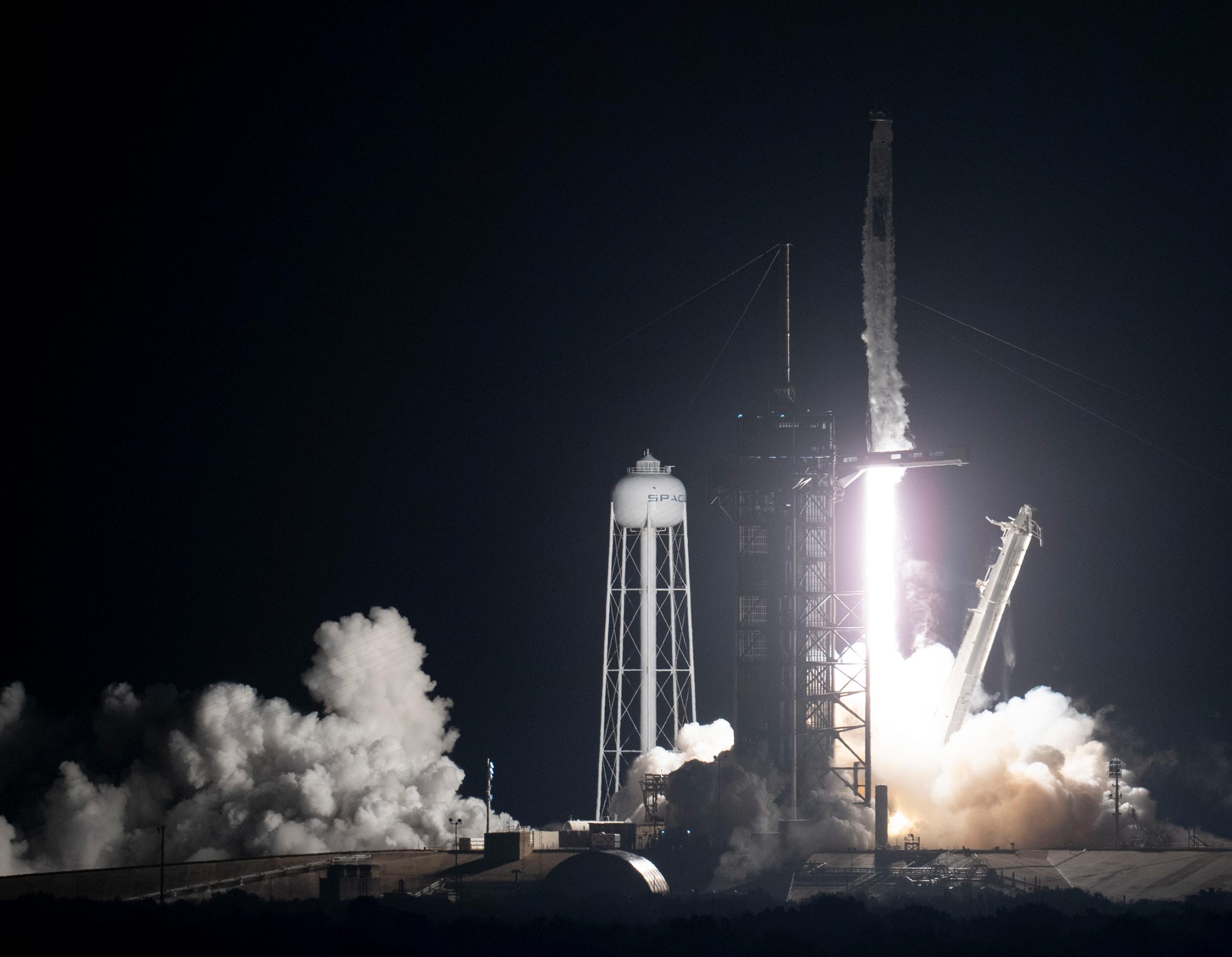 favorit tønde Uretfærdig NASA's SpaceX Crew-3 Astronauts Blast Off for International Space Station