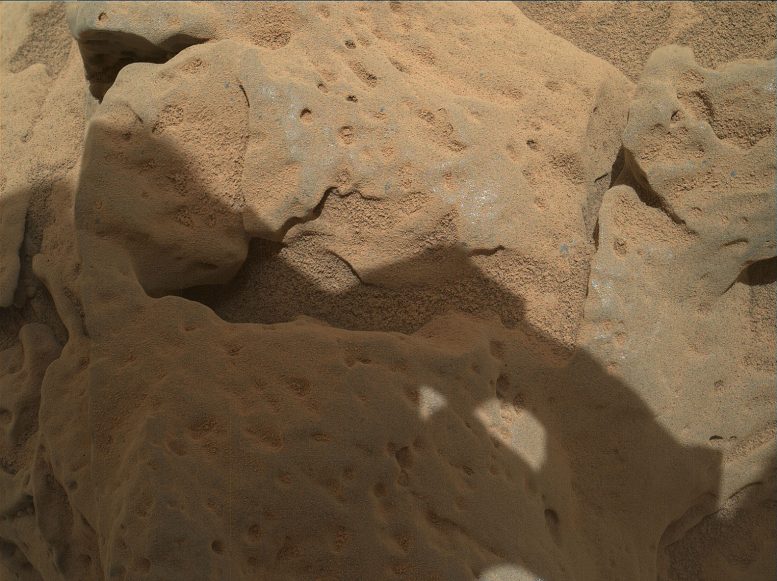 Curiosity shows a rock called Burwash
