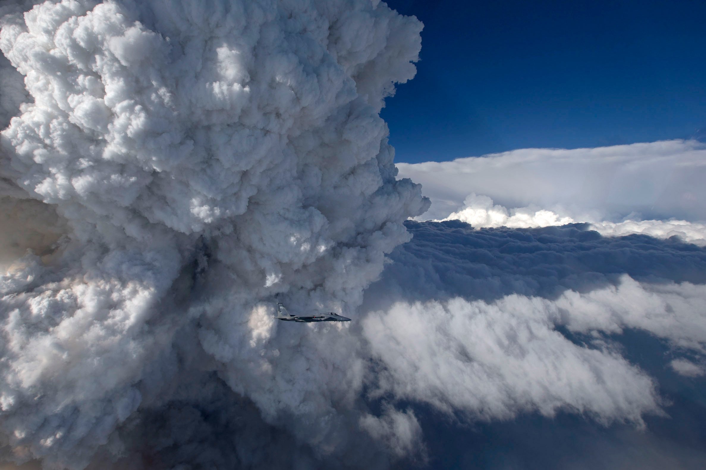 Developing-Pyrocumulonimbus-Cloud-Above-Oregons-Gulch-Fire.jpg (2375×1583)