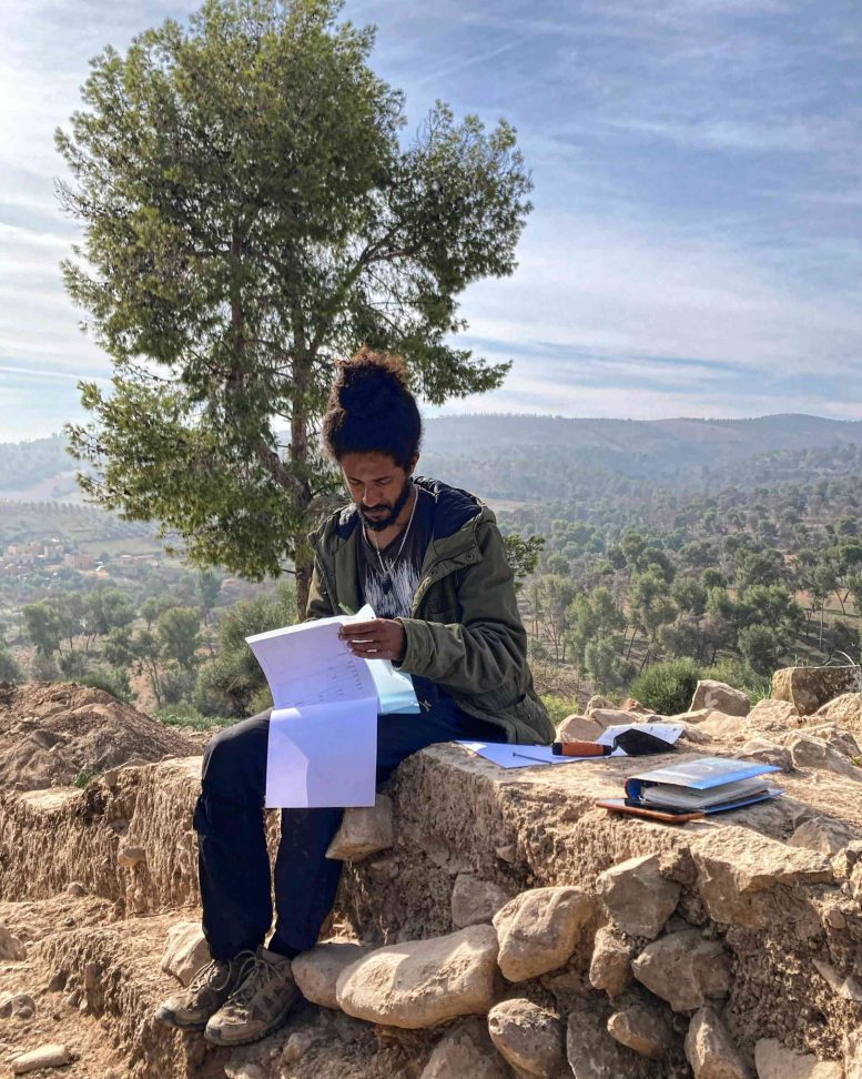 Documenting Excavations at Oued Beht