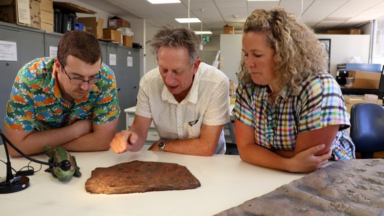 Dr Aaron Camens, Professor John Long and Dr Alice Clement With a Replica of the Fossil
