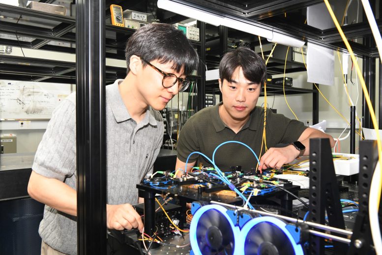 Dr. Jang Yoon soo and Dr. Kim Dae Hee Inspecting Experiment