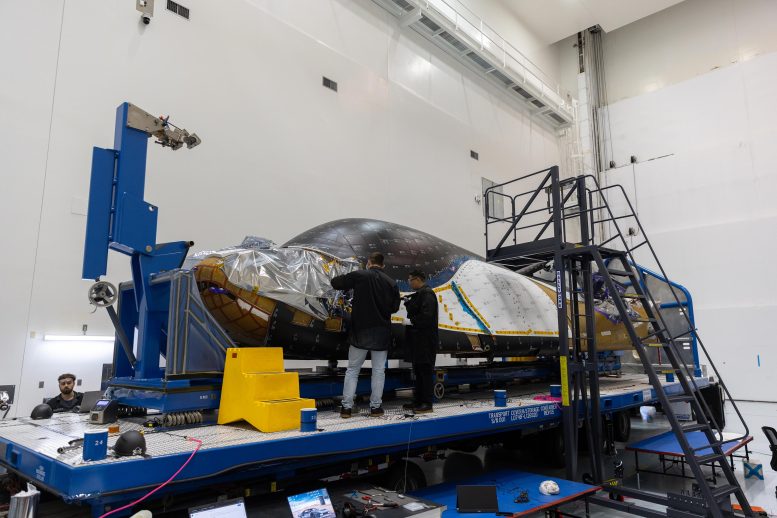 Dream Chaser Tenacity Inside NASA Space Systems Processing Facility