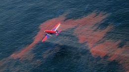 Droping Dispersants on Sunlight-Weathered Oil