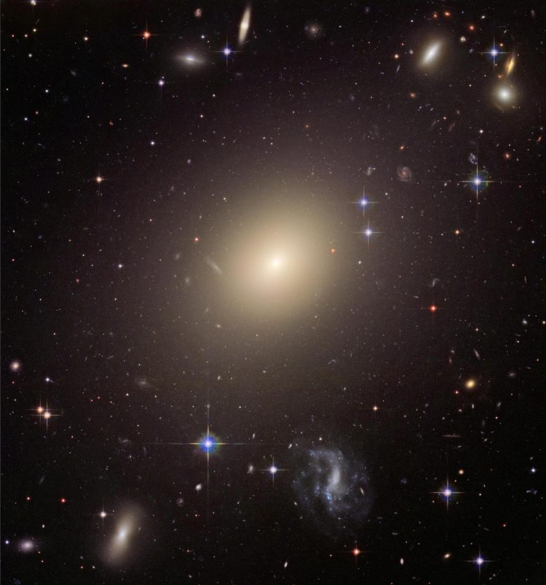 ESO 325 G004 Galaxy