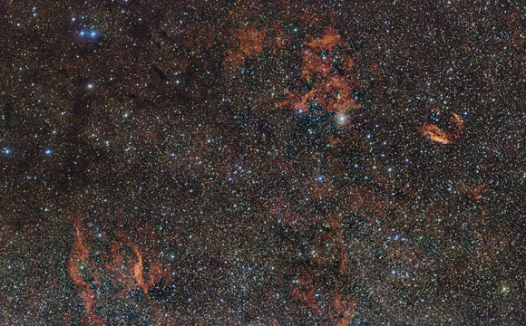 ESO Views Star Formation Region RCW 106