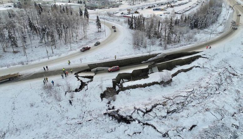 Earthquake Cracks Minnesota Drive in Anchorage