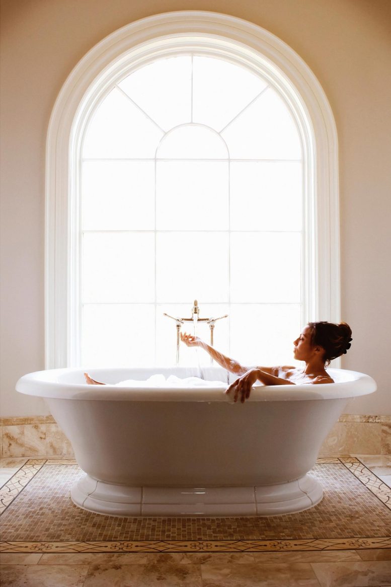 Elegant Bubble Bath
