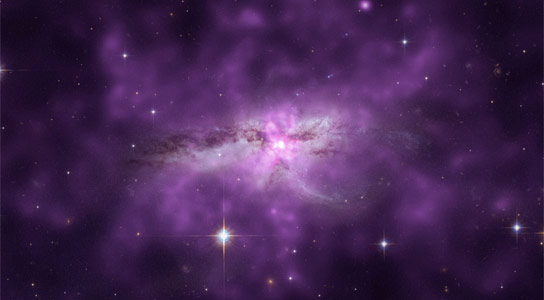 Enormous Cloud of Hot Gas Enveloping Two Colliding Galaxies