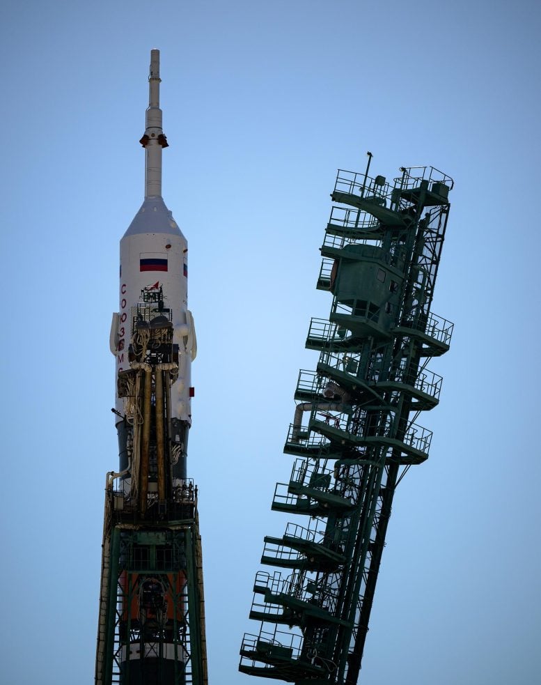 Expedition 68 Soyuz Rollout 16
