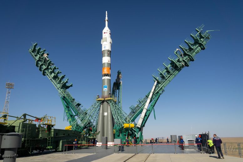 Expedition 68 Soyuz Rollout 21