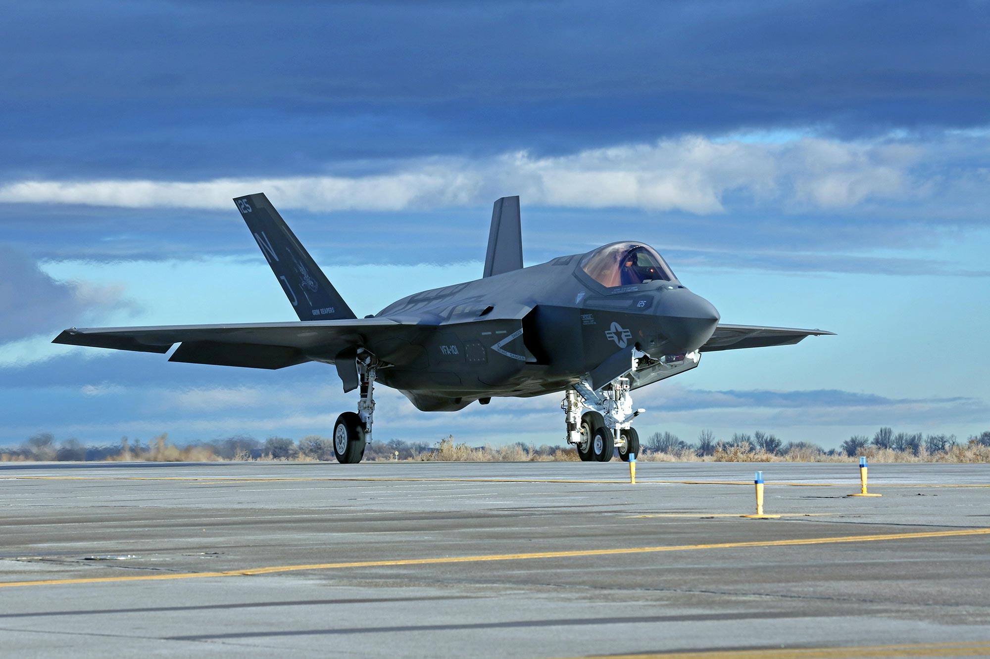 In Less Than 90 Minutes Raytheon’s F35 Precision GPS Landing System