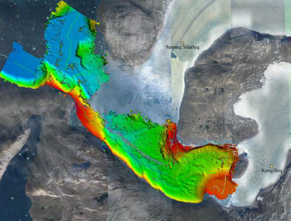 First High-Resolution Maps of the Complete Greenland Coast