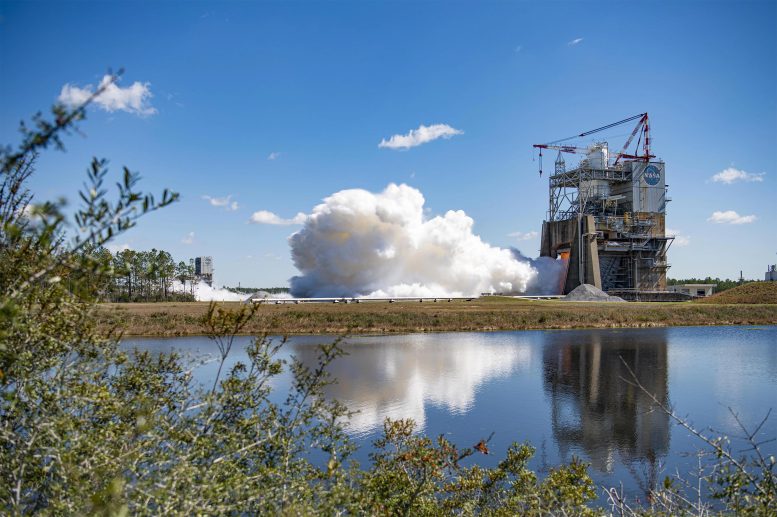 Full-Duration RS-25 Engine Hot Fire Test
