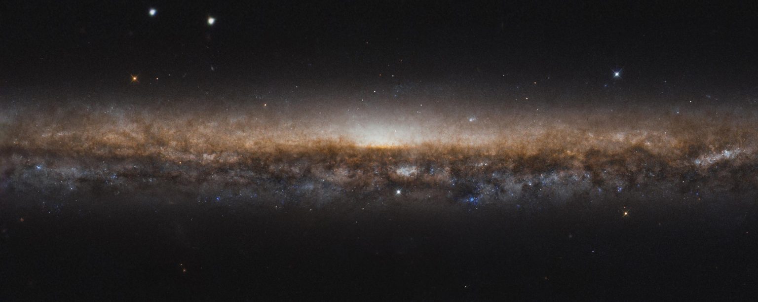 Hubble Spies “Knife Edge Galaxy” About 50 Million Light-Years From Earth