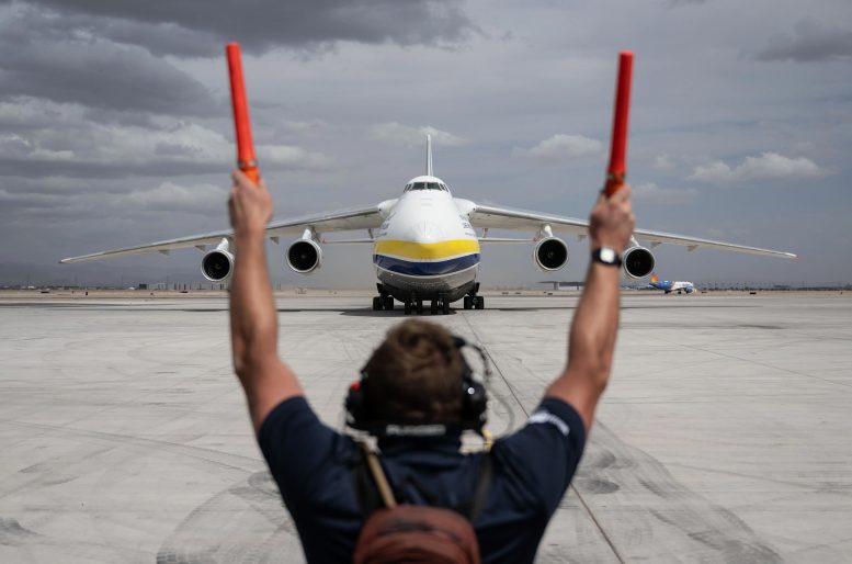 Gateway HALO Arrives in Mesa Arizona Airplane