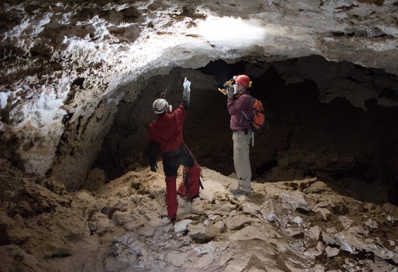 Green Arabia Cave