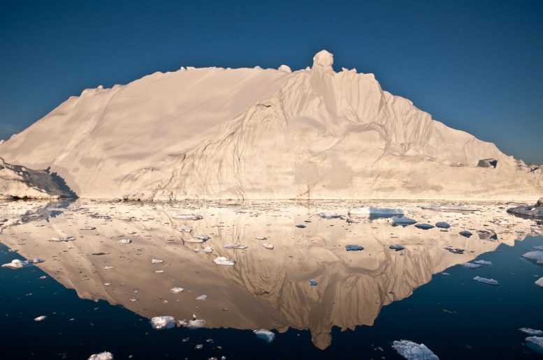 Greenland Icebergs DiskoBay