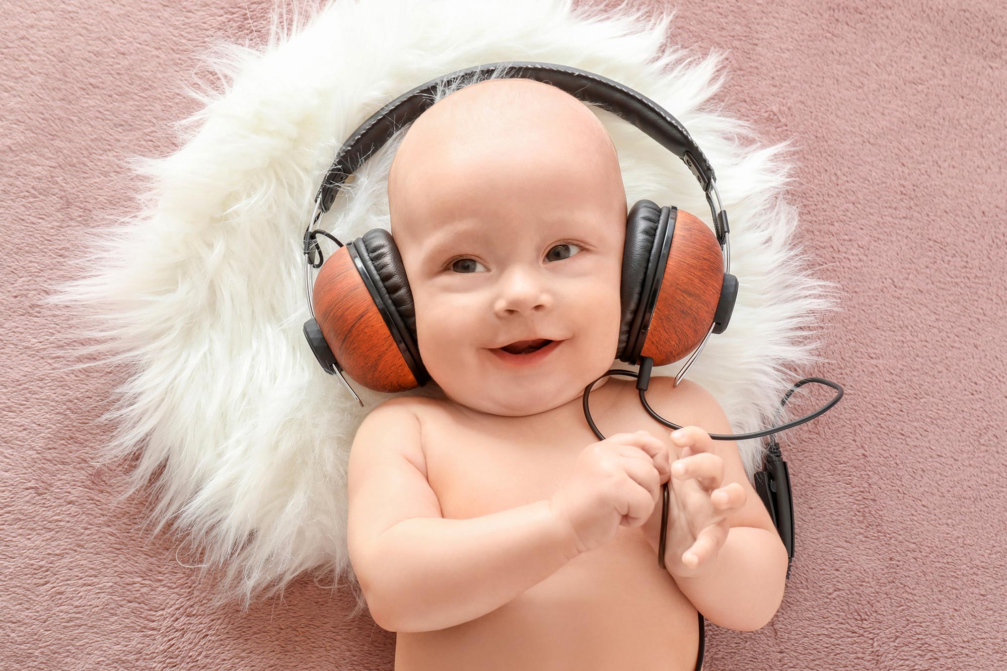Успокаивающая музыка для нервной системы детям слушать. Бейби кьют песня слушать. Колыбельная для малышей слушать.