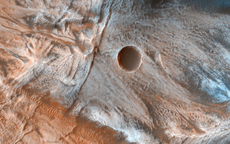 HiRISE Views a Mass of Viscous Flow Features on Mars