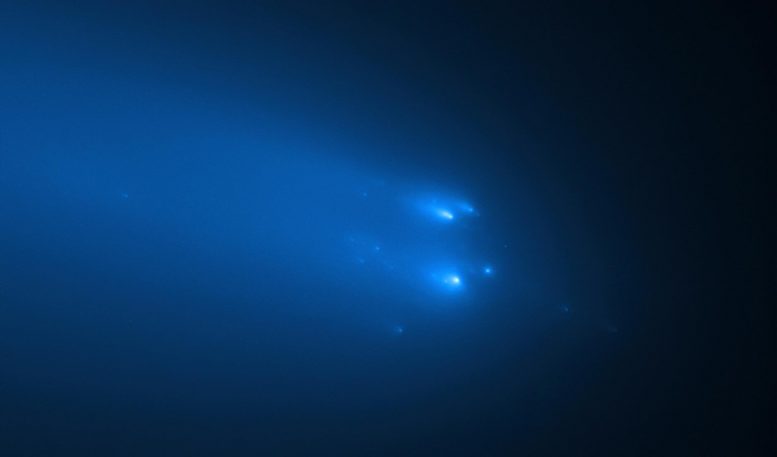 Observațiile Hubble ale cometei Atlas pe 20 aprilie 2020