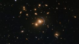 Hubble Image of Galaxy Cluster SDSS J1152+3313