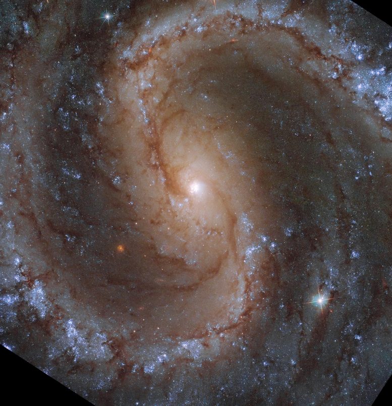 Hubbleova spirální galaxie NGC 4535