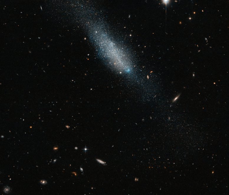 Hubble Views Galaxy ESO 149 3