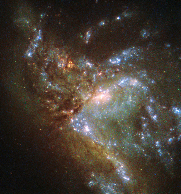 Hubble Views Galaxy NGC 6052